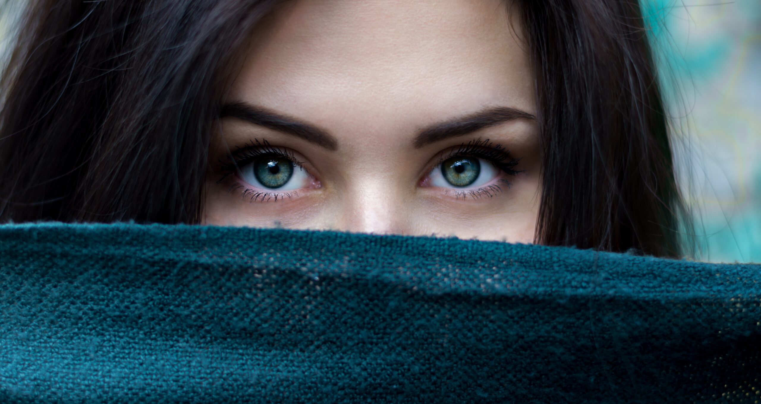 Pretty eyes: 4 Easy Tips That Will Brighten Your Eyes